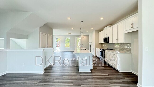 Building Photo - 1479 Creekside Cir NW