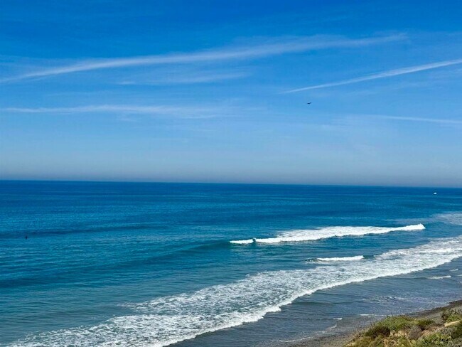 Building Photo - 6923 Whitecap Dr