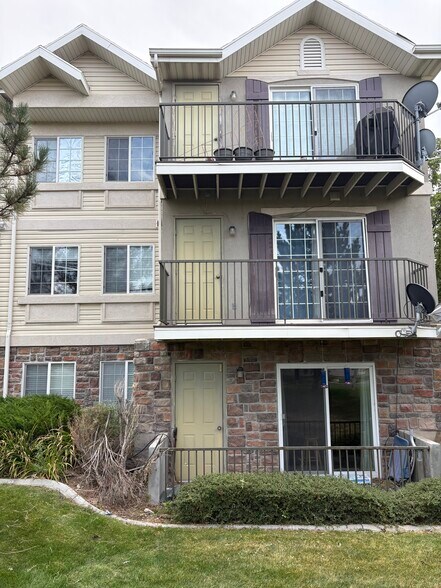 Balcony View - 2093 N Morning Star Dr