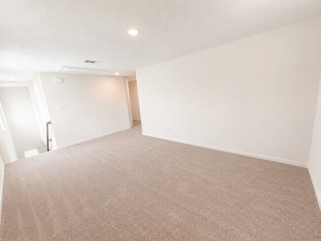 Building Photo - 6223 Morning Fern Ln