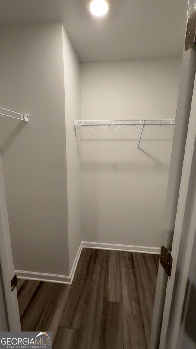 Building Photo - 122 Brexley Dr
