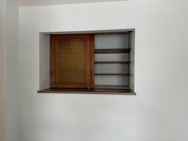 Building Photo - Wonderful 4 Bedroom 2 Bathroom Home in Eastridge!