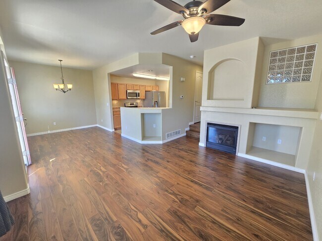 Building Photo - 7126 Sand Crest View