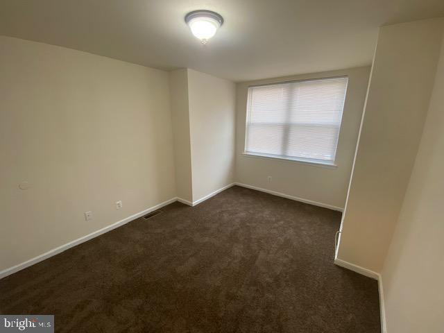 Building Photo - 2919 W Girard Ave