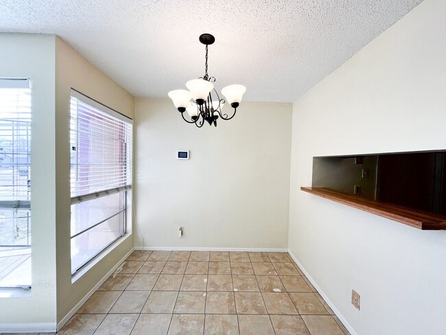 Building Photo - Available NOW!!!! This charming 1 story, 3 bedroom, 2 bath house could be your next home! Beautif...