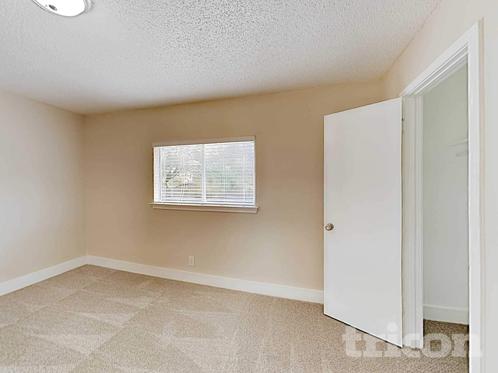 Building Photo - 8338 Morning Grove