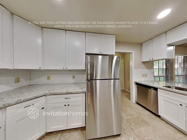 Building Photo - 5226 Brownlee Ln