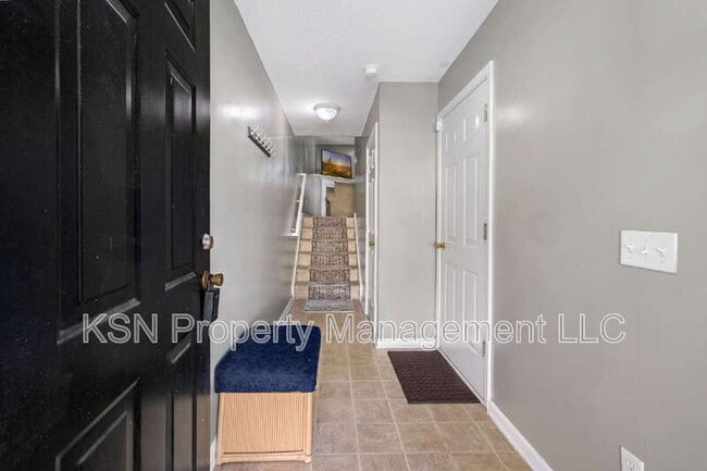 Building Photo - 13 Orchid Ln