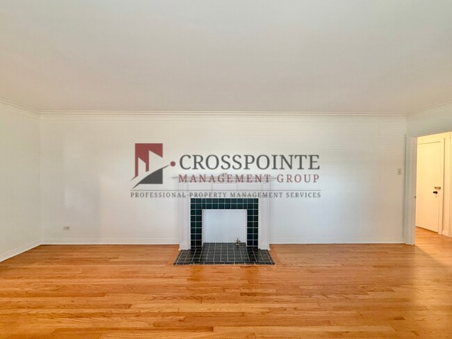 Building Photo - Charming 3 Bedroom, 2 Bathroom Home!