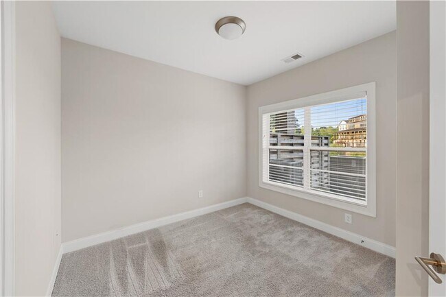 Building Photo - 229 Arpeggio Wy