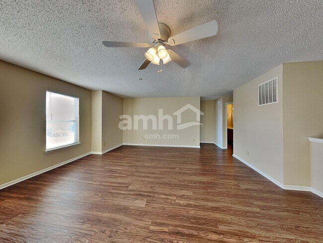 Building Photo - 12608 Bearsdale Dr