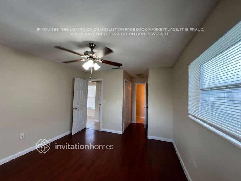 Building Photo - 8530 NW 27th Pl