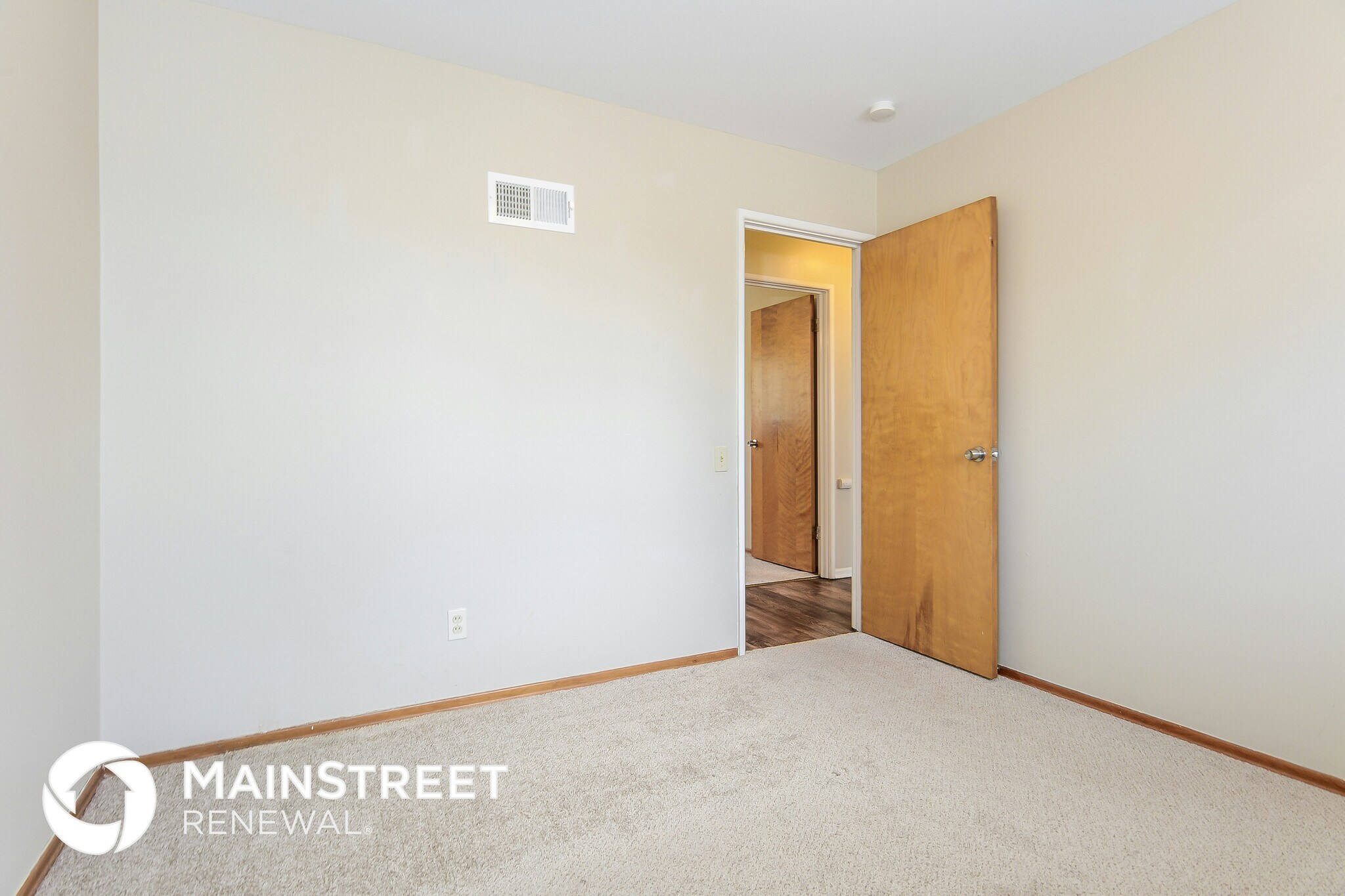 Building Photo - 2154 Christy Dr