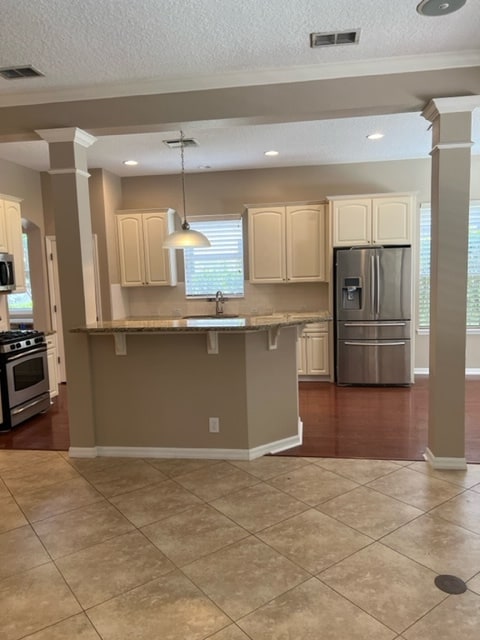 Building Photo - 610 Victoria Hills Dr