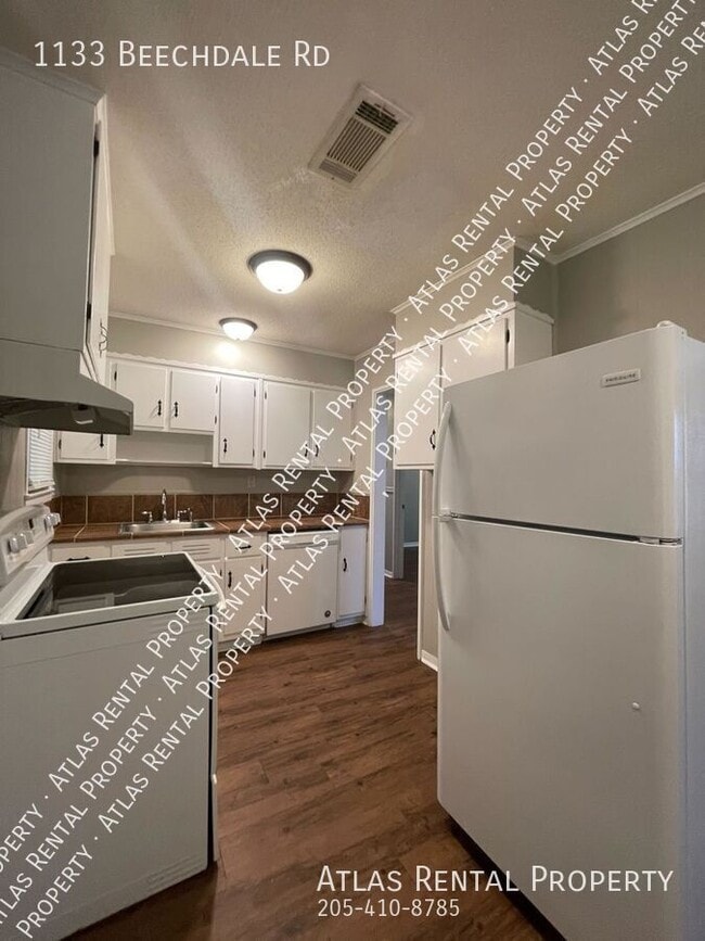 Building Photo - 1133 Beechdale Rd