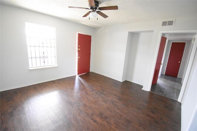 Building Photo - 4353 Brinkley St