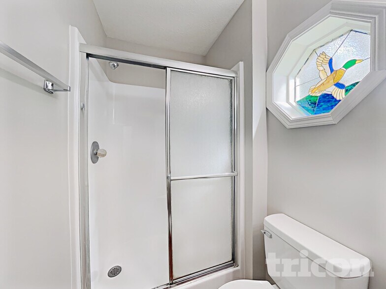 Building Photo - 572 San Ricardo Dr