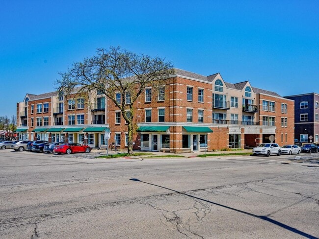 Building Photo - 1800 Dewes St