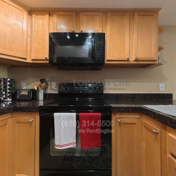 Building Photo - 8356 Via Sonoma