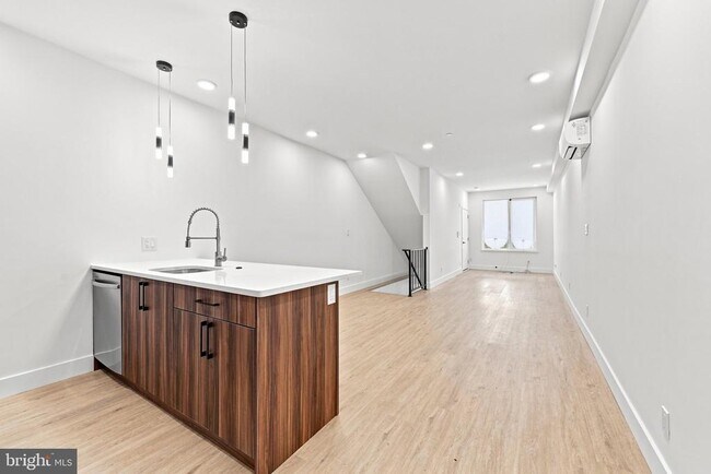 Building Photo - 3604 Melon St
