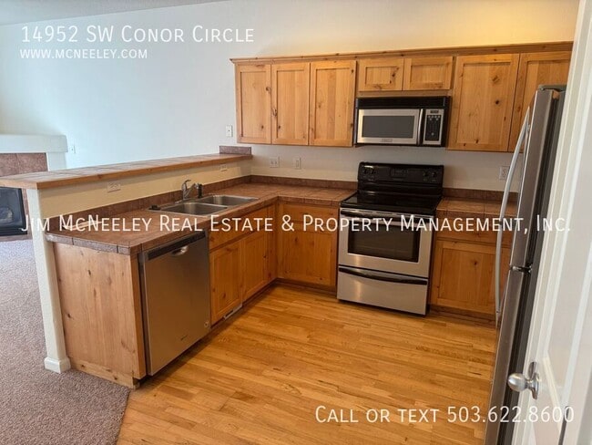 Building Photo - 14952 SW Conor Cir