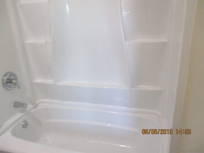 Building Photo - 5448 Mary Ln Dr