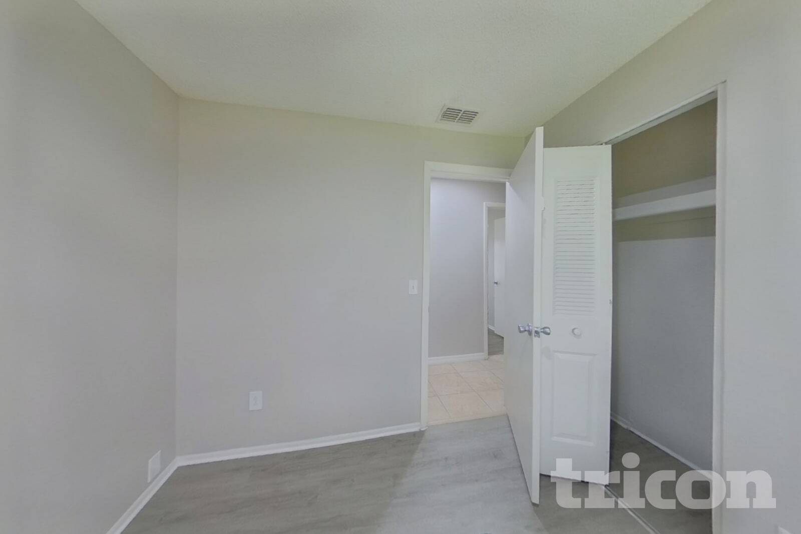 Building Photo - 11415 Cardiff Dr