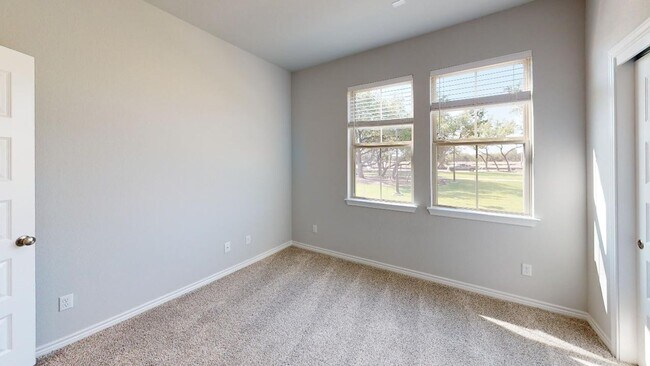 Building Photo - 2108 Pecan Island Dr