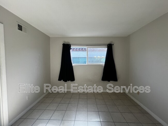 Building Photo - 887 Hawaii Ave