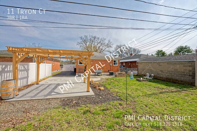 Building Photo - 11 Tryon Ct