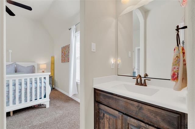 Building Photo - 2852 Exeter Dr