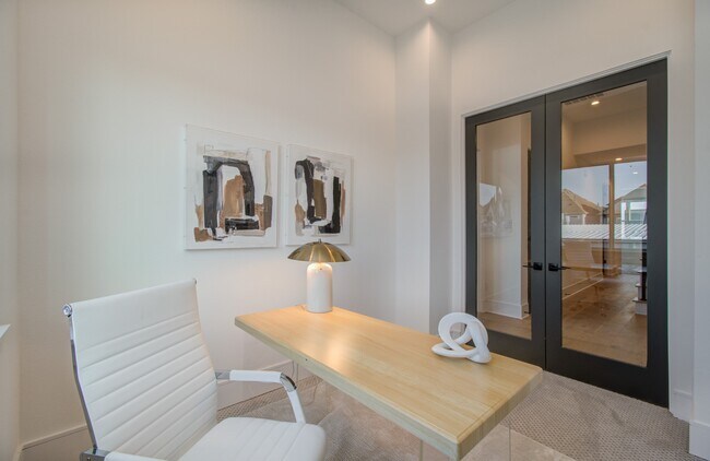 Building Photo - 1643 Bingle Rd