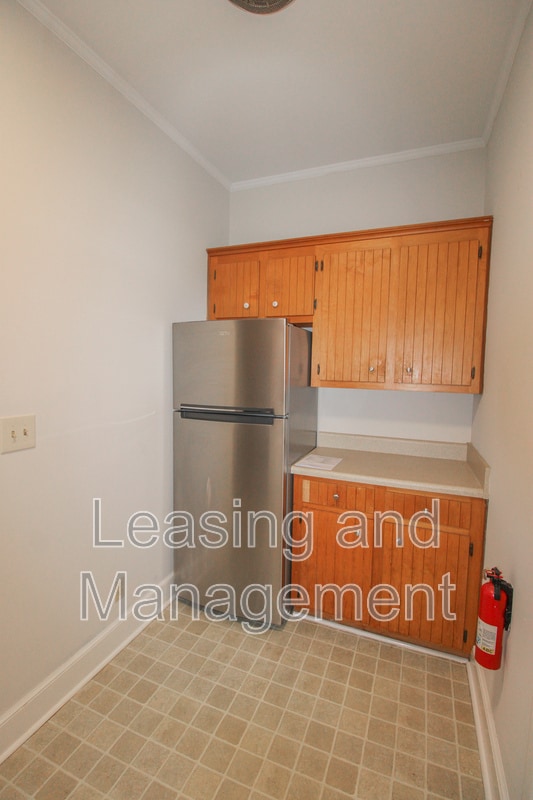 Building Photo - 23 Archdale St