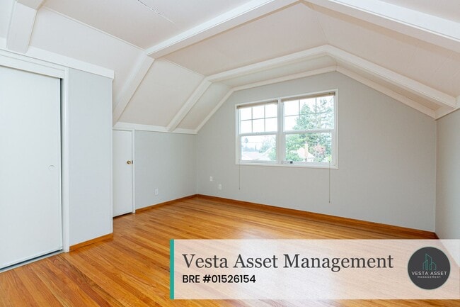 Building Photo - Spacious 4-Bedroom Home in a Desirable Concord Neighborhood