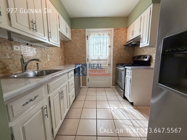 Building Photo - 977 Glenna Dr