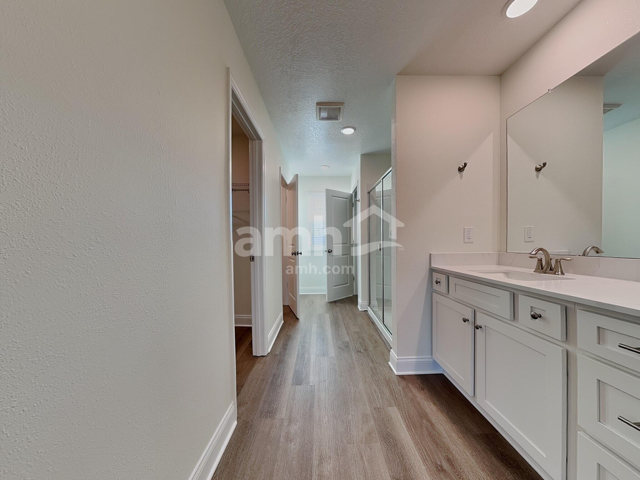 Building Photo - 2508 Feather Crst Dr