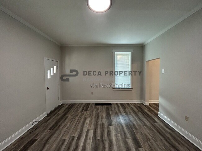 Building Photo - 5228 Northrup Ave