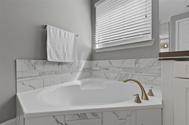 Building Photo - 2413 Barton Creek Blvd