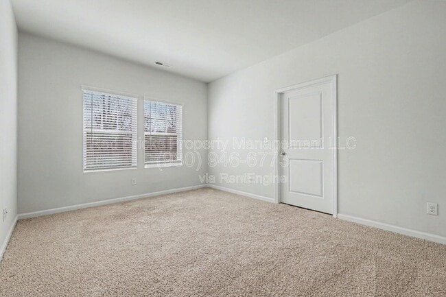 Building Photo - 8240 Waxhaw Hwy