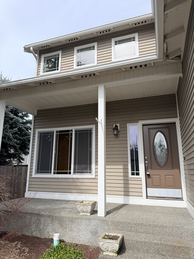 Building Photo - 7611 197th St Ct E