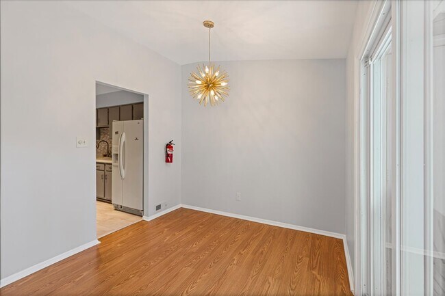 Building Photo - 504B Mulberry Cove