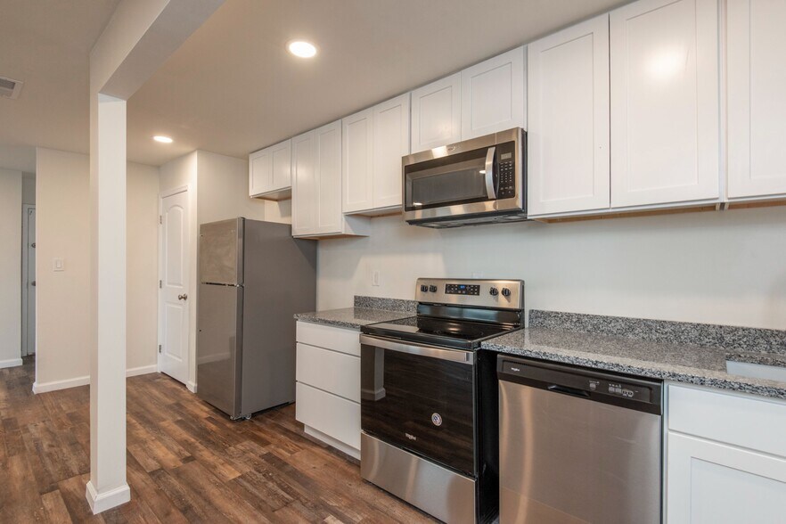 Building Photo - 2203 Melson Rd