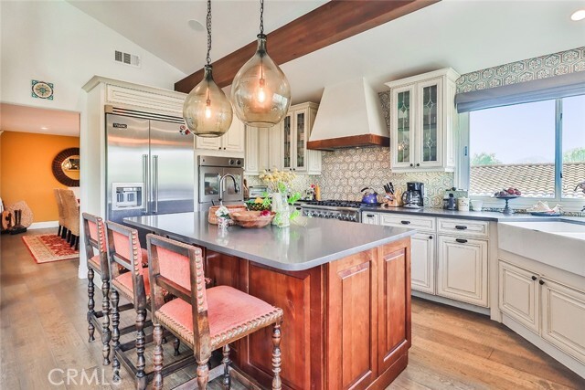 Building Photo - 5617 Colodny Dr