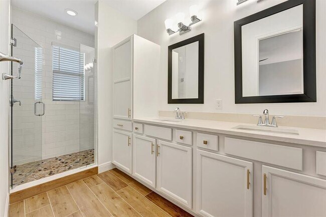 Building Photo - 16216 Sea Turtle Pl