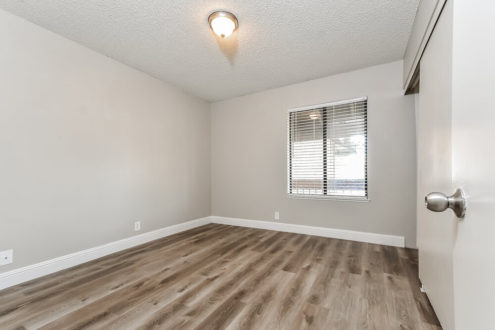 Building Photo - 3944 Grapefruit Cir