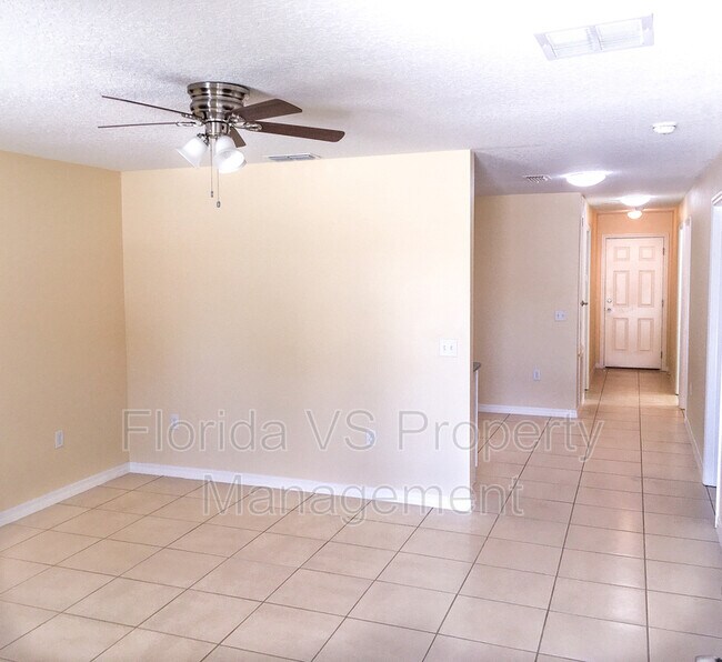 Building Photo - 332 Dundee Dr