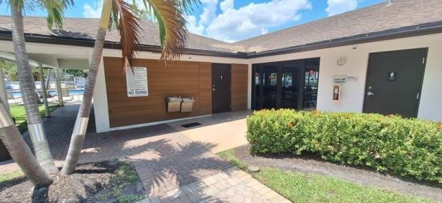 Building Photo - 2661 S Course Dr