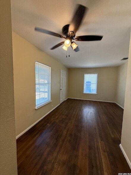 Building Photo - 258 Cliffwood Dr