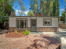 Building Photo - 5338 Campo Rd