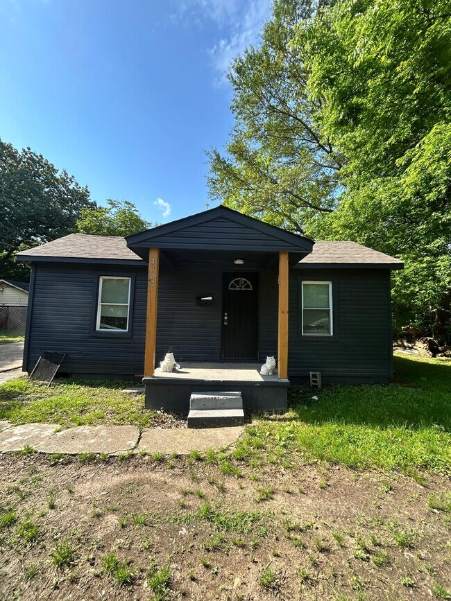 Primary Photo - 4107 New Willow Rd